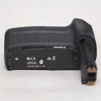 Used Canon BG-E16 Battery Grip for EOS 7d Mark II