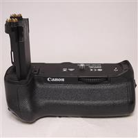 Used Canon BG-E16 Battery Grip for EOS 7d Mark II