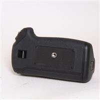 Used Canon BG-E16 Battery Grip for EOS 7d Mark II