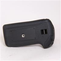 Used Canon BG-E16 Battery Grip for EOS 7d Mark II