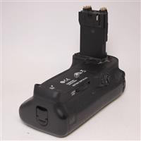 Used Canon BG-E16 Battery Grip for EOS 7d Mark II