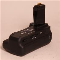 Used Canon BG-E18 Battery Grip for EOS 750/760