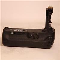 Used Canon Battery Grip BG-E20 for the 5D Mark IV