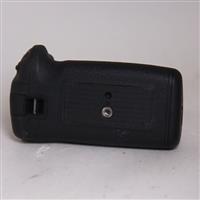 Used Canon Battery Grip BG-E20 for the 5D Mark IV