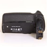 Used Canon Battery Grip BG-E20 for the 5D Mark IV