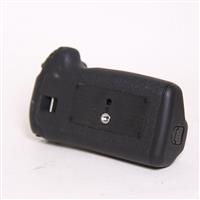 Used Canon BG-E21 Battery Grip