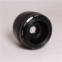 Used Canon EF 28mm f/1.8 USM Wide Angle Lens