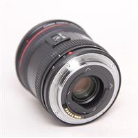 Used Canon EF 8-15mm f/4L Fisheye USM Lens