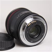 Used Canon EF 8-15mm f/4L Fisheye USM Lens