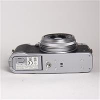 Used Fujifilm X100T Digital Compact Camera - Silver