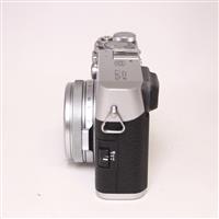 Used Fujifilm X100F Compact Camera With Fujinon 23mm f/2 Lens Silver