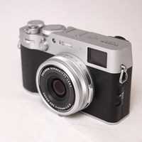 Used Fujifilm X100V Compact Digital Camera Silver