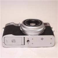 Used Fujifilm X100V Compact Digital Camera Silver