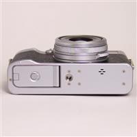 Used Fujifilm X100V Compact Digital Camera Silver