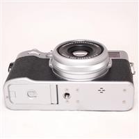 Used Fujifilm X100V Compact Digital Camera Silver