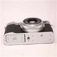 Used Fujifilm X100V Compact Digital Camera Silver