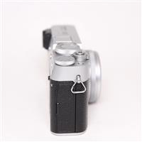 Used Fujifilm X100V Compact Digital Camera Silver