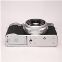 Used Fujifilm X100V Compact Digital Camera Silver