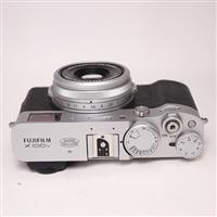 Used Fujifilm X100V Compact Digital Camera Silver