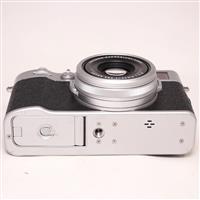 Used Fujifilm X100V Compact Digital Camera Silver