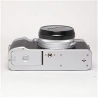 Used Fujifilm X100VI Digital Camera Silver