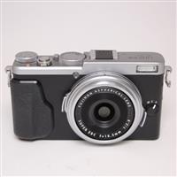 Used Fujifilm X70  - Silver