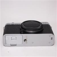 Used Fujifilm X-E4 Mirrorless Digital Camera Body Silver