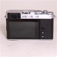 Used Fujifilm X-E4 Mirrorless Digital Camera Body Silver