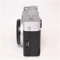 Used Fujifilm X-E5 Mirrorless Camera Silver