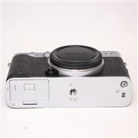 Used Fujifilm X-E5 Mirrorless Camera Silver