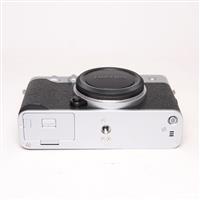 Used Fujifilm X-E5 Mirrorless Camera Silver