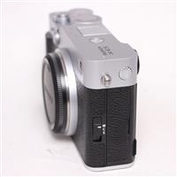 Fujifilm X-E5 Mirrorless Camera Silver