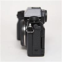 Used Fujifilm X-S10 Mirrorless Digital Camera Body Only