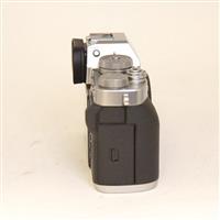 Used Fujifilm X-T3 Mirrorless Camera Silver