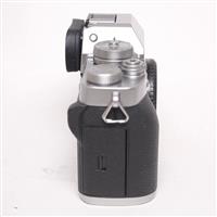 Used Fujifilm X-T3 Mirrorless Camera Silver