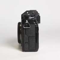 Used Fujifilm X-T4 Mirrorless Camera Body Black