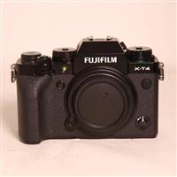 Used Fujifilm X-T4 Mirrorless Camera Body Black