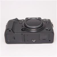 Used Fujifilm X-T4 Mirrorless Camera Body Black