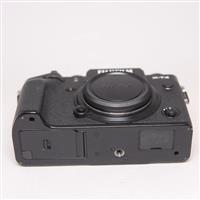 Used Fujifilm X-T4 Mirrorless Camera Body Black