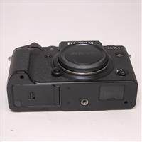 Used Fujifilm X-T4 Mirrorless Camera Body Black