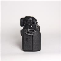 Used Fujifilm X-T4 Mirrorless Camera Body Black
