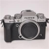 Used Fujifilm X-T4 Mirrorless Camera Body