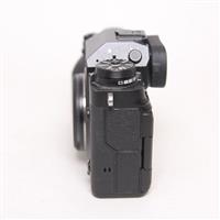 Used Fujifilm X-T4 Mirrorless Camera Body Black