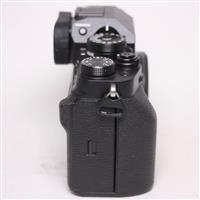 Used Fujifilm X-T4 Mirrorless Camera Body Black