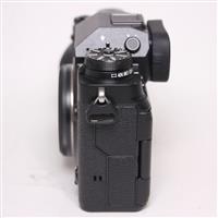 Used Fujifilm X-T4 Mirrorless Camera Body Black