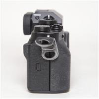 Used Fujifilm X-T4 Mirrorless Camera Body Black