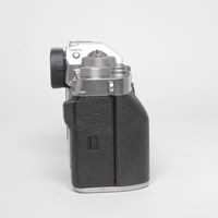 Used Fujifilm X-T4 Mirrorless Camera Body Silver
