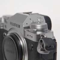 Used Fujifilm X-T4 Mirrorless Camera Body Silver