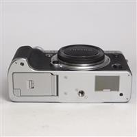 Used Fujifilm X-T4 Mirrorless Camera Body Silver