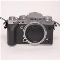 Used Fujifilm X-T4 Mirrorless Camera Body Silver